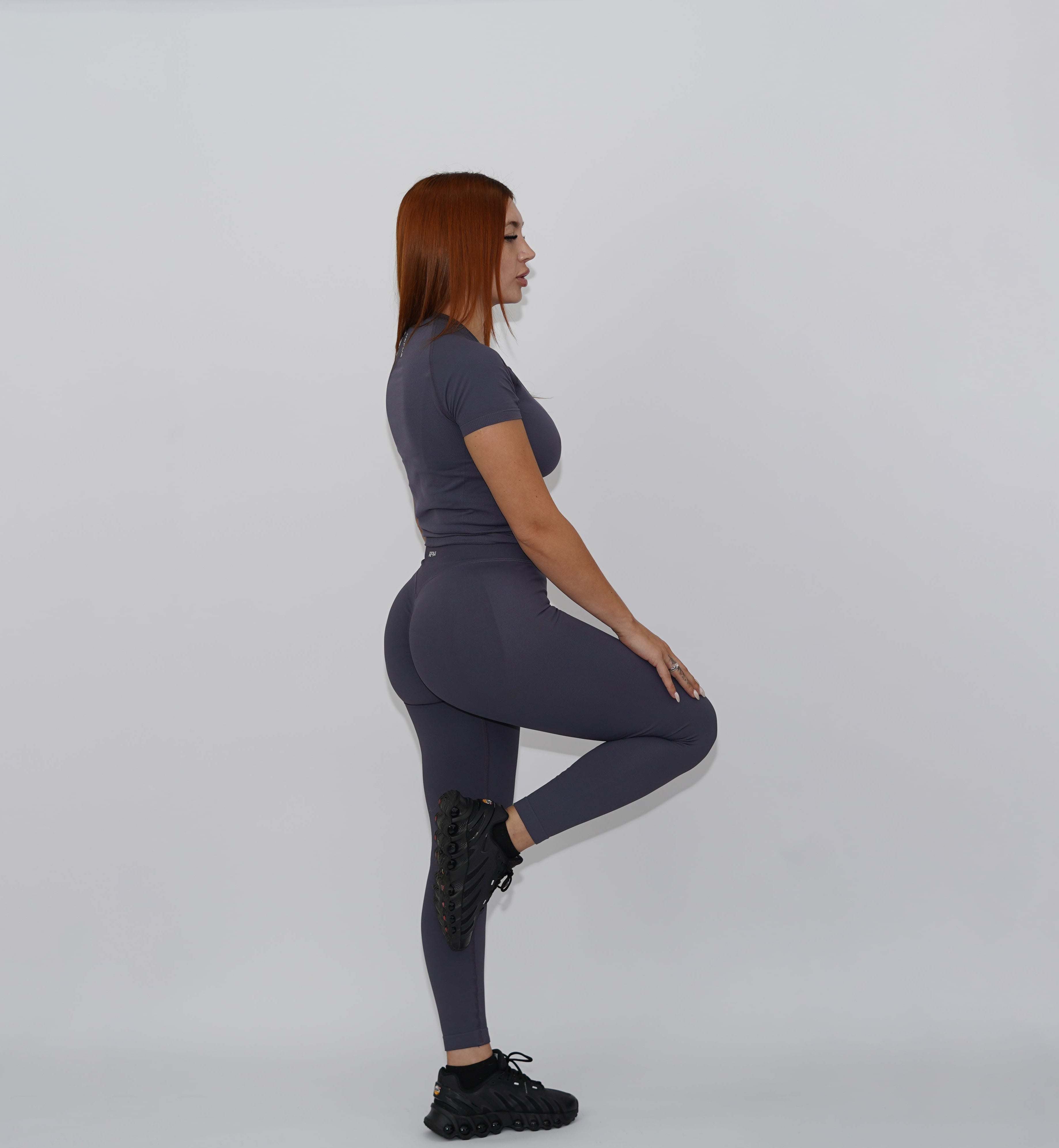 impulse set gray t-shirt legging